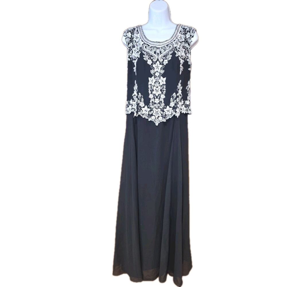 Nwt J Kara Black, White, Silver Full‎ Length Gown Sz 8P Beaded Bodice Cap Sleeve